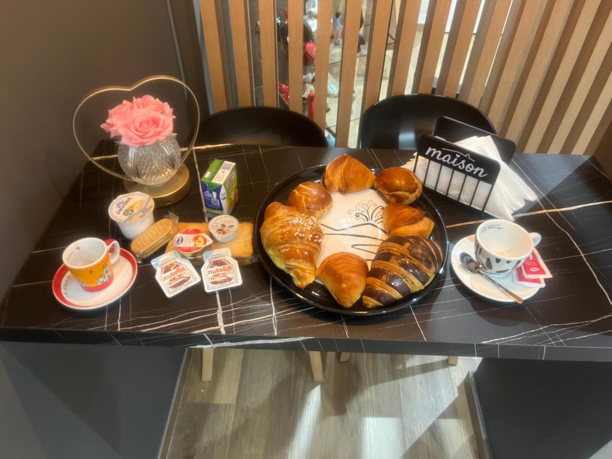 Alleria Rooms Napoli Ngoại thất bức ảnh